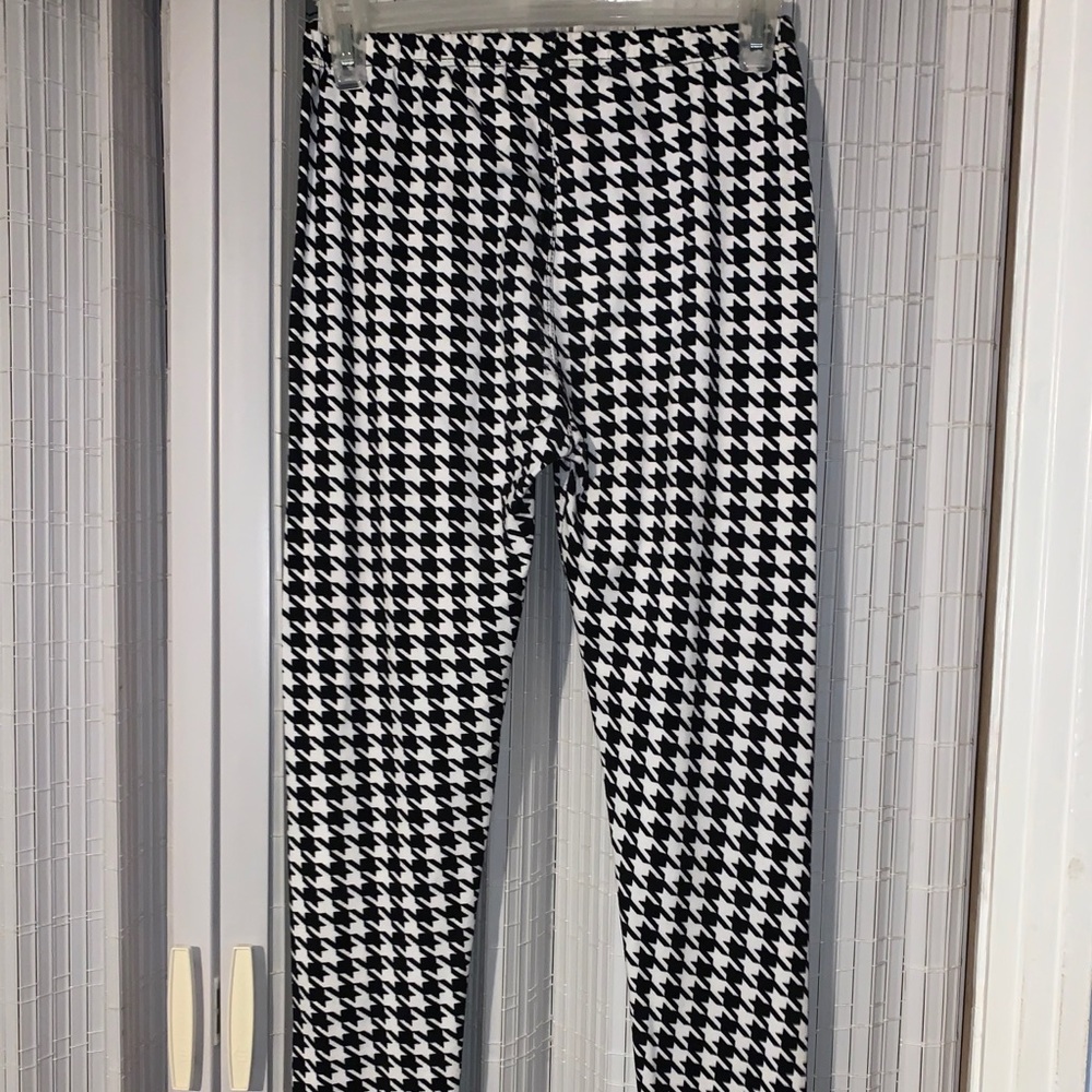Leggings, black and white